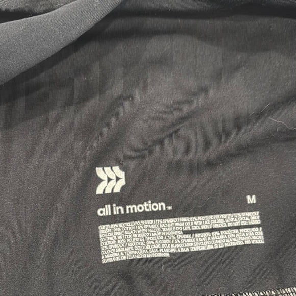 Chic Black Sleeveless Romper - Picture 4 of 5